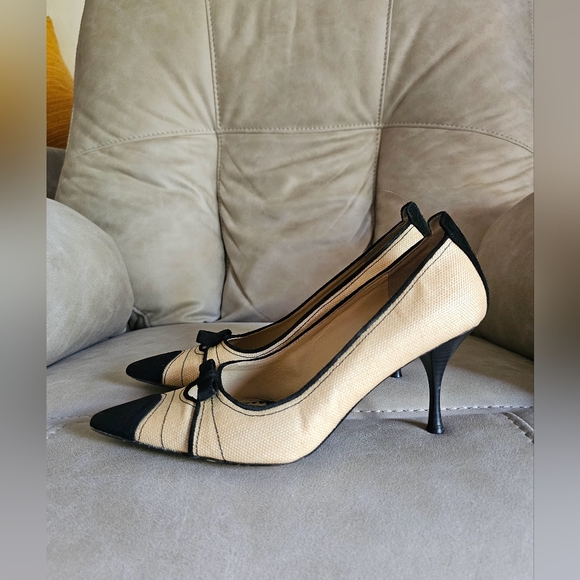 Via Spiga Beige canvas Black Suede Bow Accent Y2K Pointed Toe Heels Shoes sz 10 - Picture 4 of 11